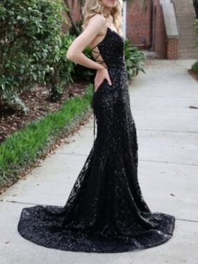 Elegant Black Sequin Evening Gown
